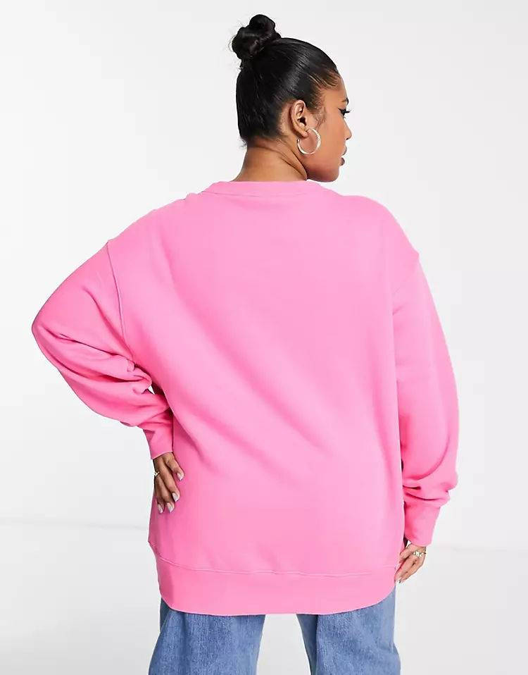 nike mini swoosh oversized boxy sweatshirt in fuchsia pink
