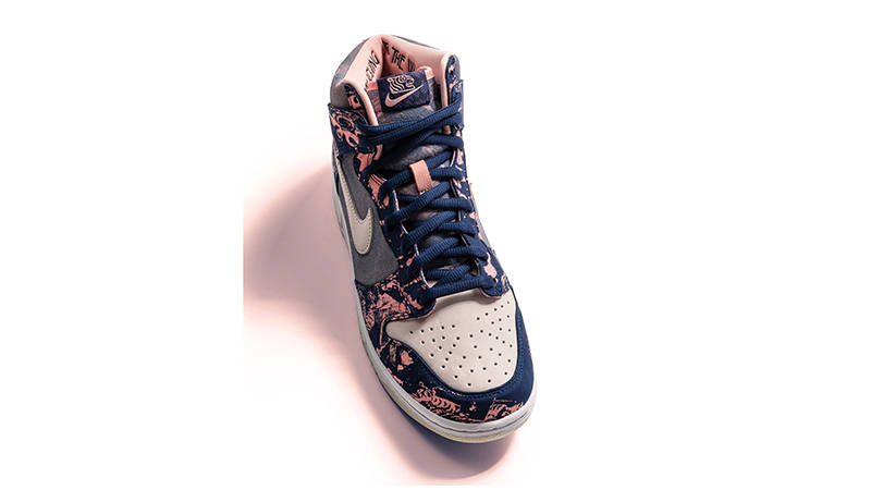 SOULGOODS x Nike SB Dunk High Blue Pink Top