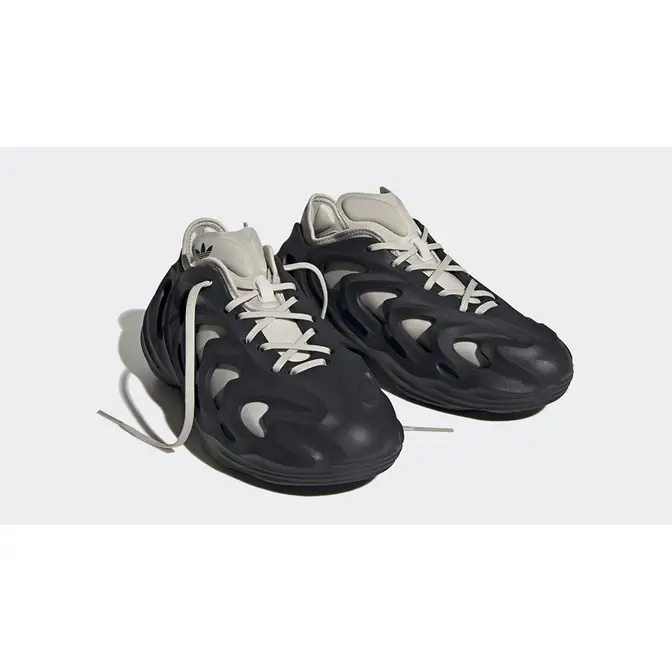 black adifom q