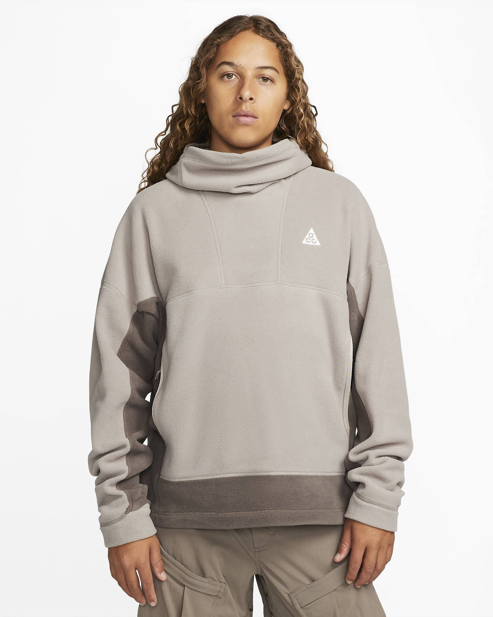 Nike ACG Therma-FIT Wolf Tree Pullover Hoodie Moon Fossil Feature
