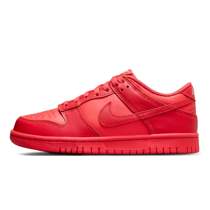 All red sale dunks