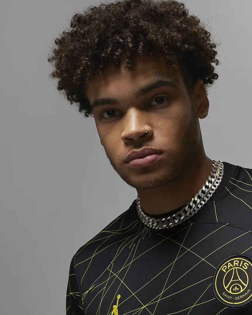 Nike Paris Saint Germain 2023-24 Stadium Fourth Jordan Dri-FIT Football Shirt Black Front Closeup