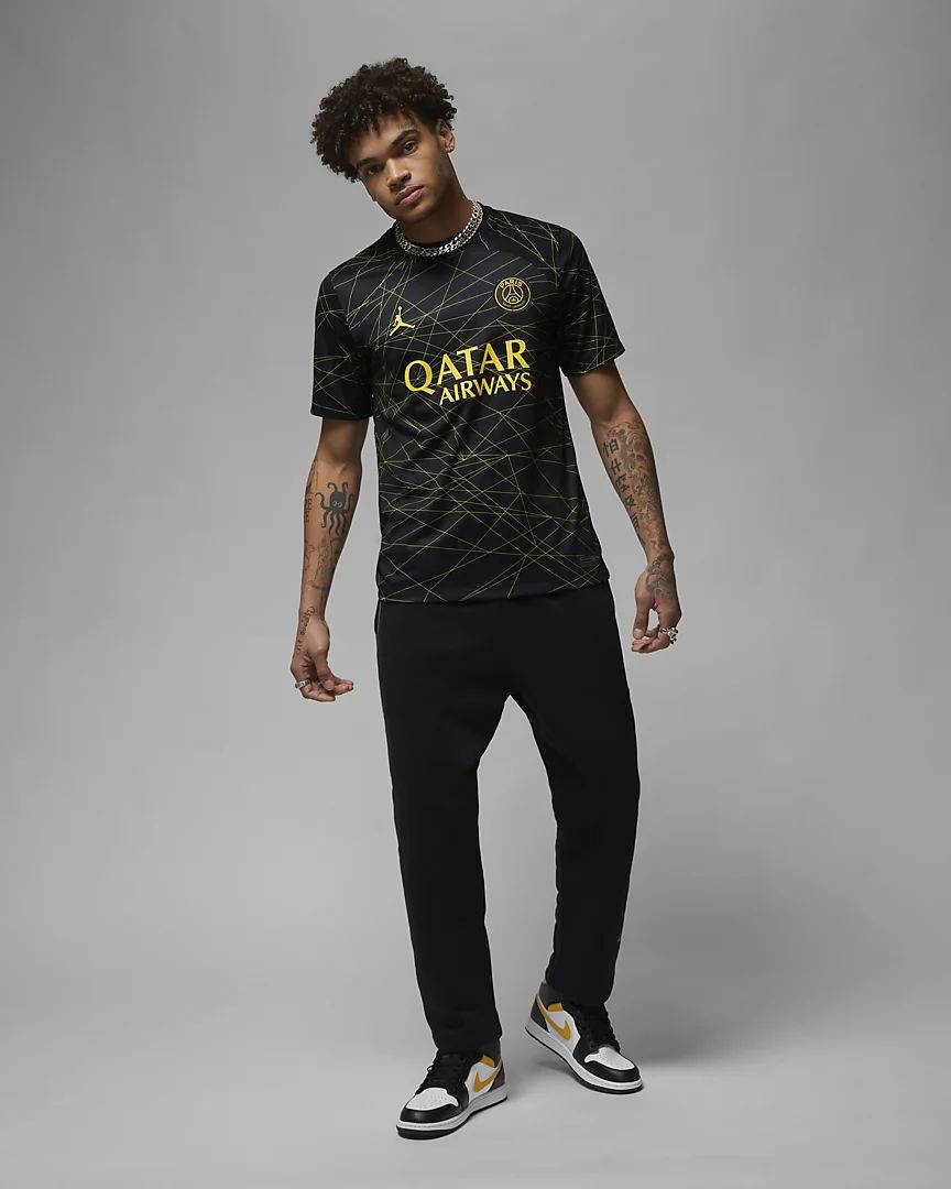Nike Paris Saint Germain 2023-24 Stadium Fourth Jordan Dri-FIT Football Shirt Black Full Image