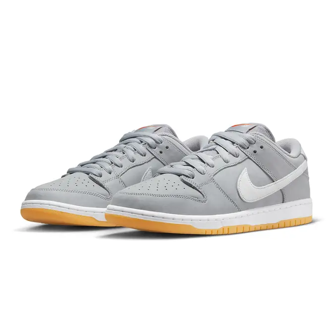 Nike grey hot sale gum sole