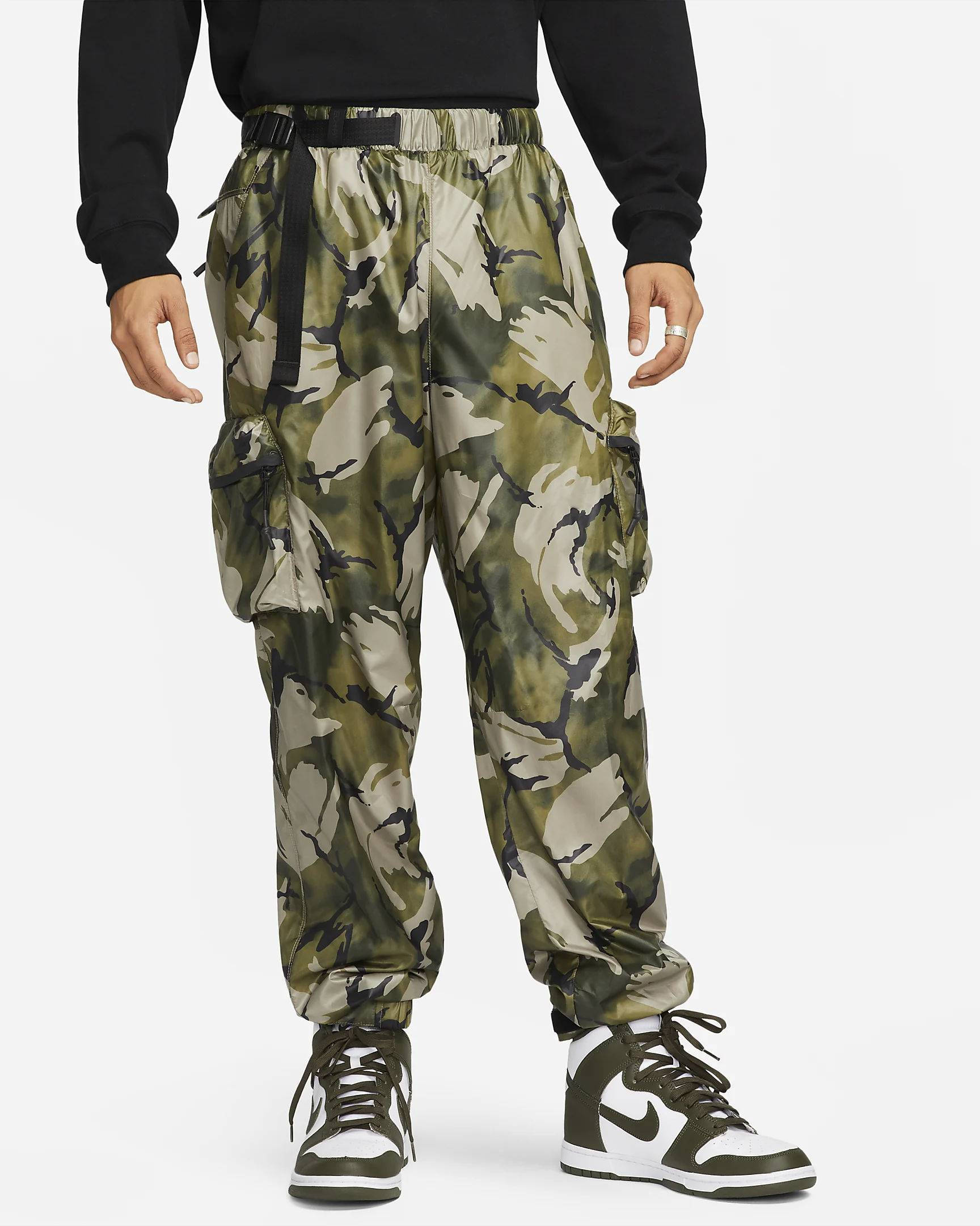 Nike Sportswear Tech Pack Lined Woven Trousers Matte Olive Feature