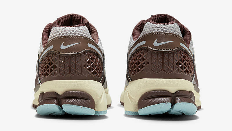 Nike Zoom Vomero 5 Earth Fossil FD9920-022 Back