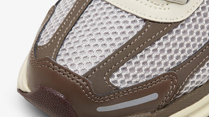 Nike Zoom Vomero 5 Earth Fossil FD9920-022 Detail