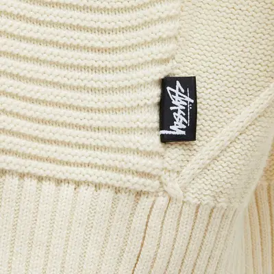 Stussy Patchwork sweater Natural Logo Tag Closeup