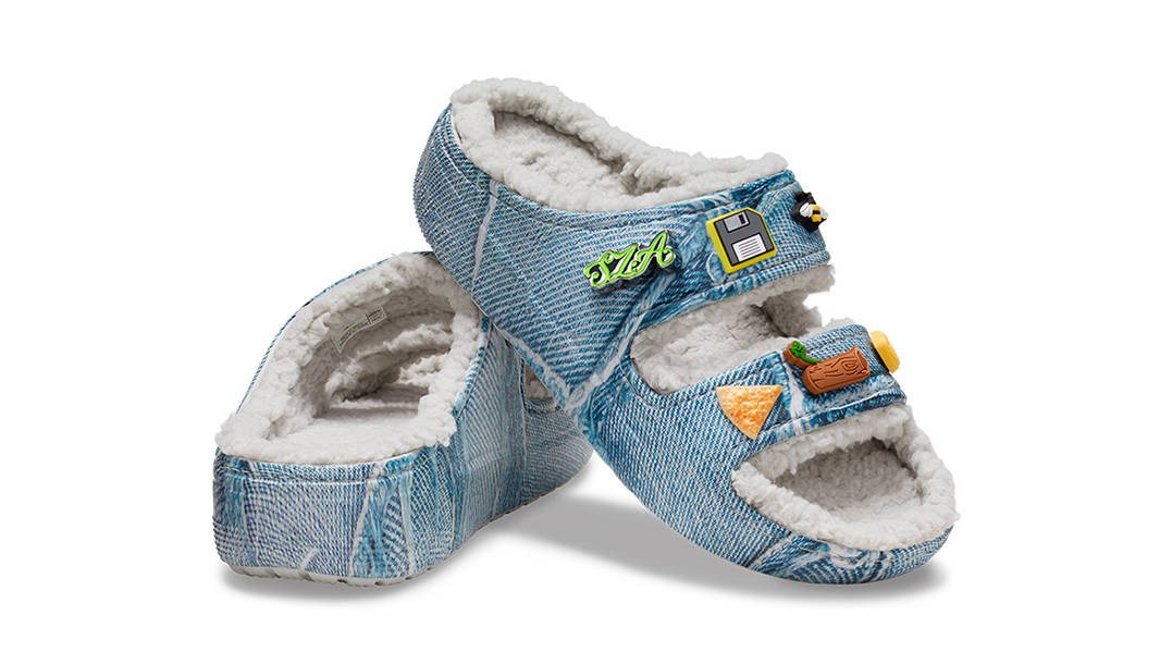 SZA x Crocs Cozzzy Sandal Blue Back