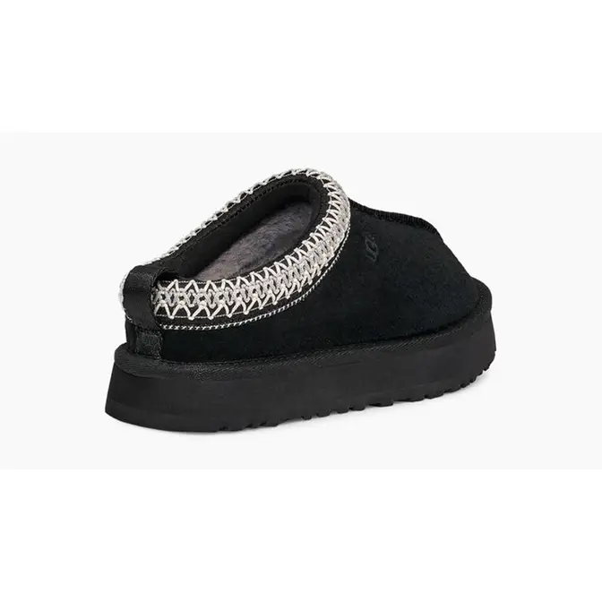 UGG Tazz Slippers GS Black | Where To Buy | 1143776K-BLK | The Sole ...