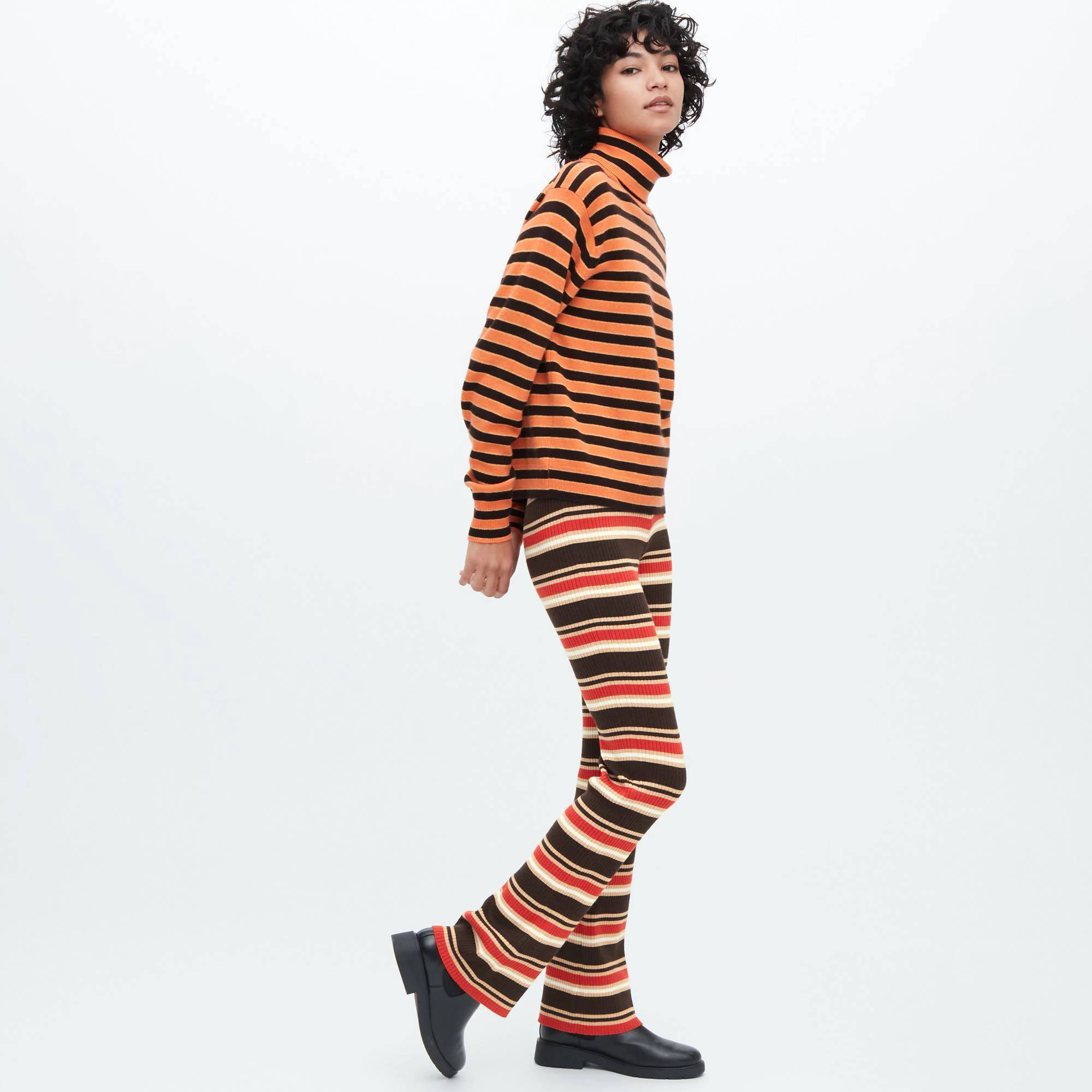 Uniqlo hot sale striped turtleneck