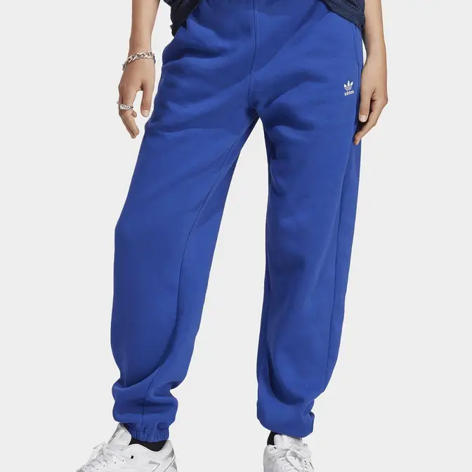 Adidas essential sale fleece joggers