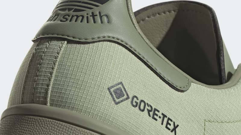 adidas Stan Smith Magic Lime Closeup