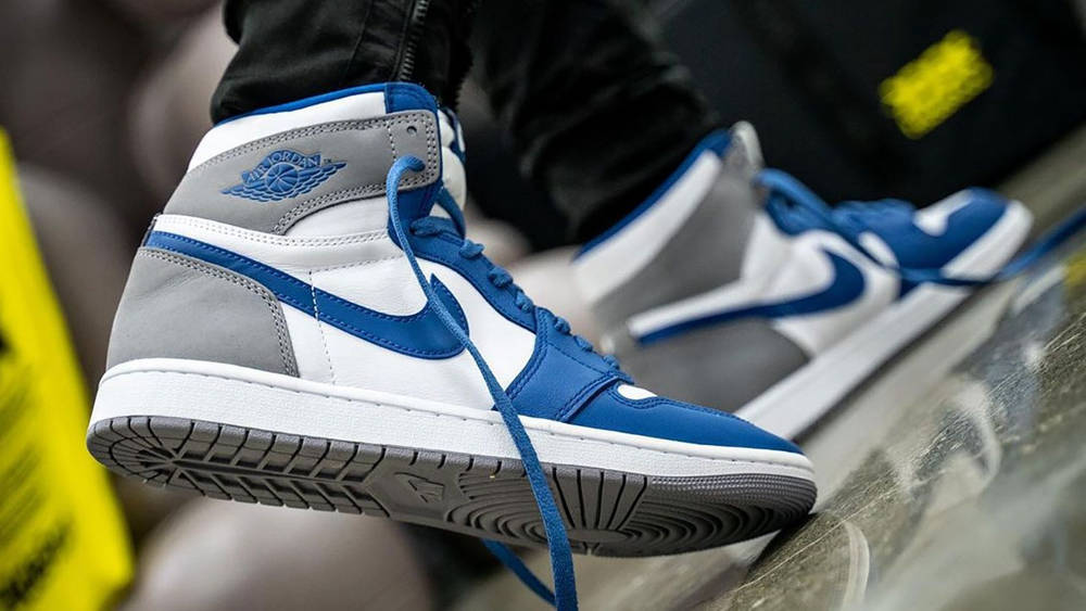 Image via knowing_kicks Air Jordan 1 High True Blue