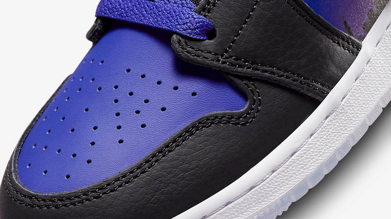 Air Jordan 1 Mid GS Skyline DX4379-400 Detail