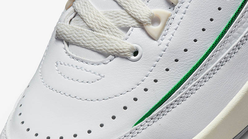 Air Jordan 2 GS Lucky Green DQ8562-103 Detail