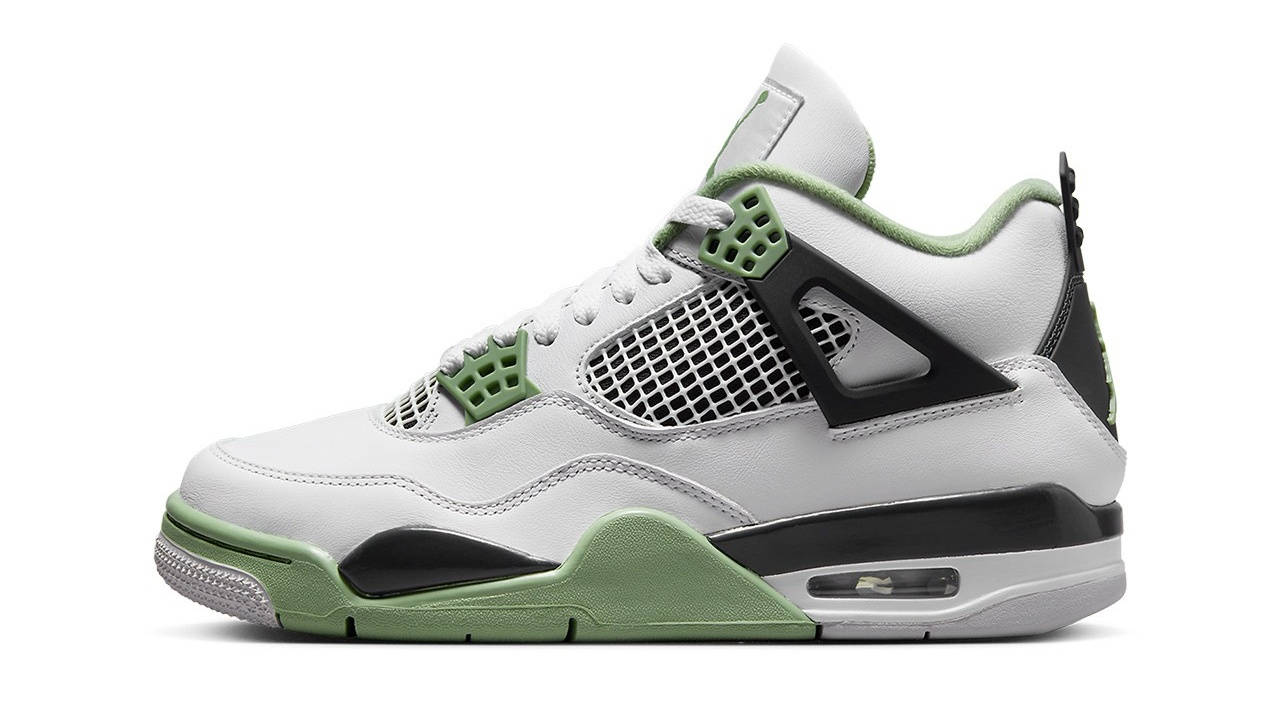 AJ4 Seafoam 1