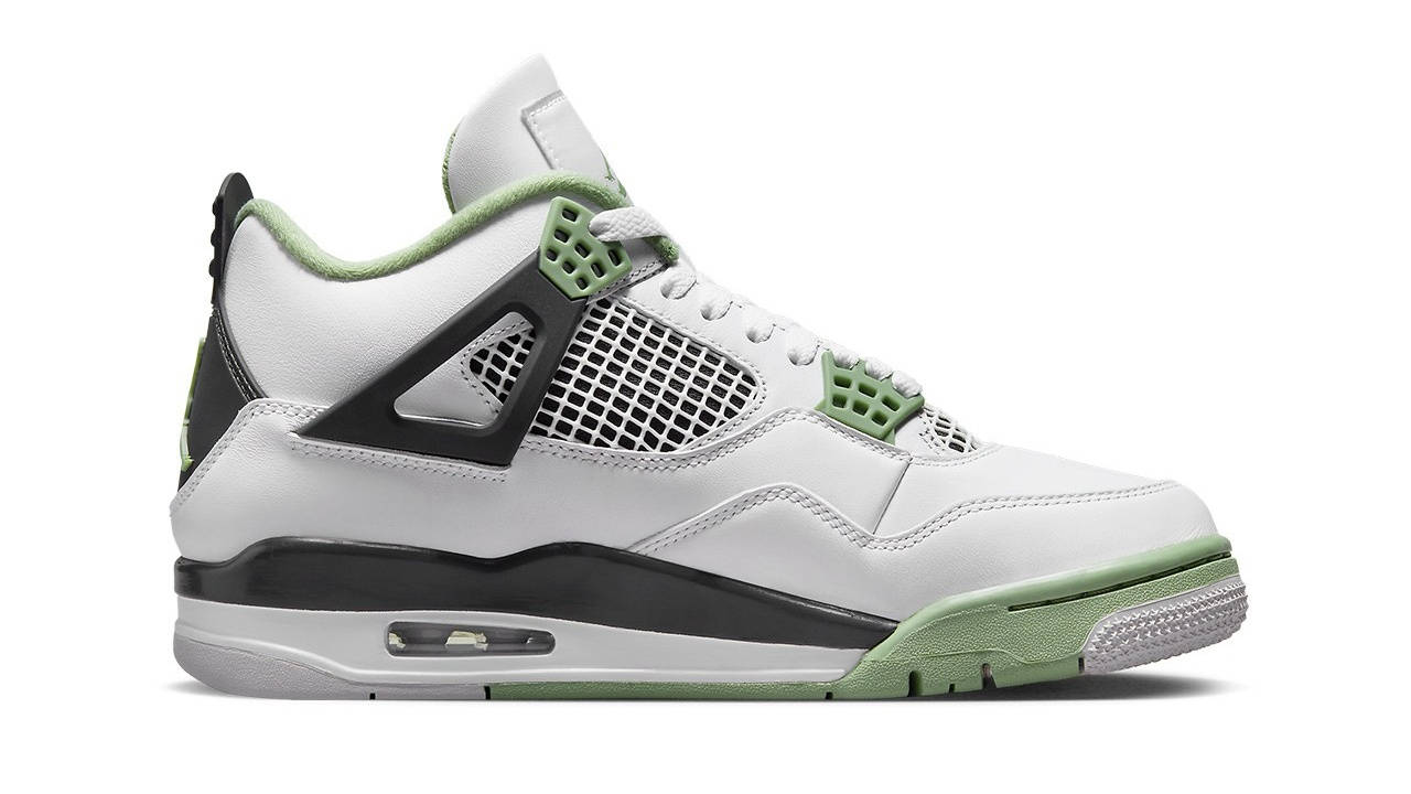 AJ4 Seafoam