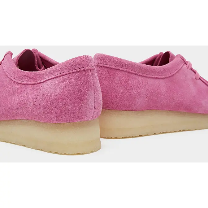 Pink wallabees outlet shoes