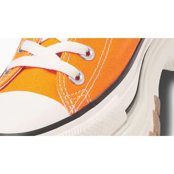 Converse This Converse Looney Tunes Collection Isnt Just for Kids Orange Detail