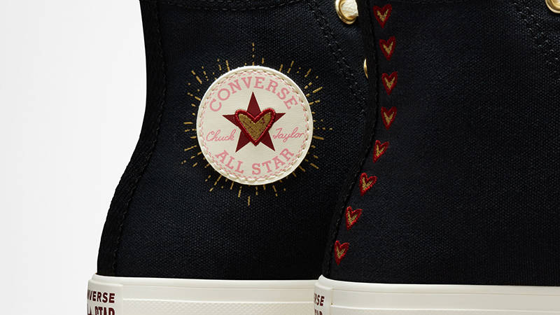 Converse Chuck Taylor Lift Platform Hearts Black A03007C Detail