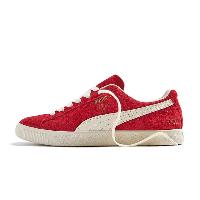 Puma clyde outlet maroon