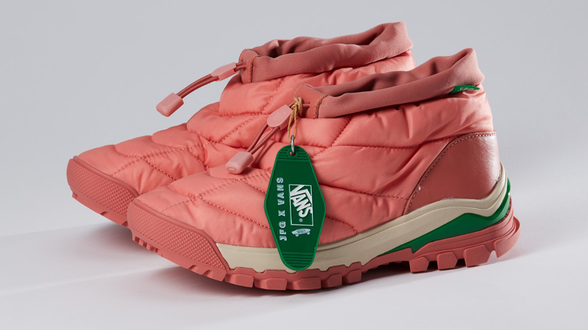Joe Freshgoods x Vans MTE Slip Hiker LX Pink