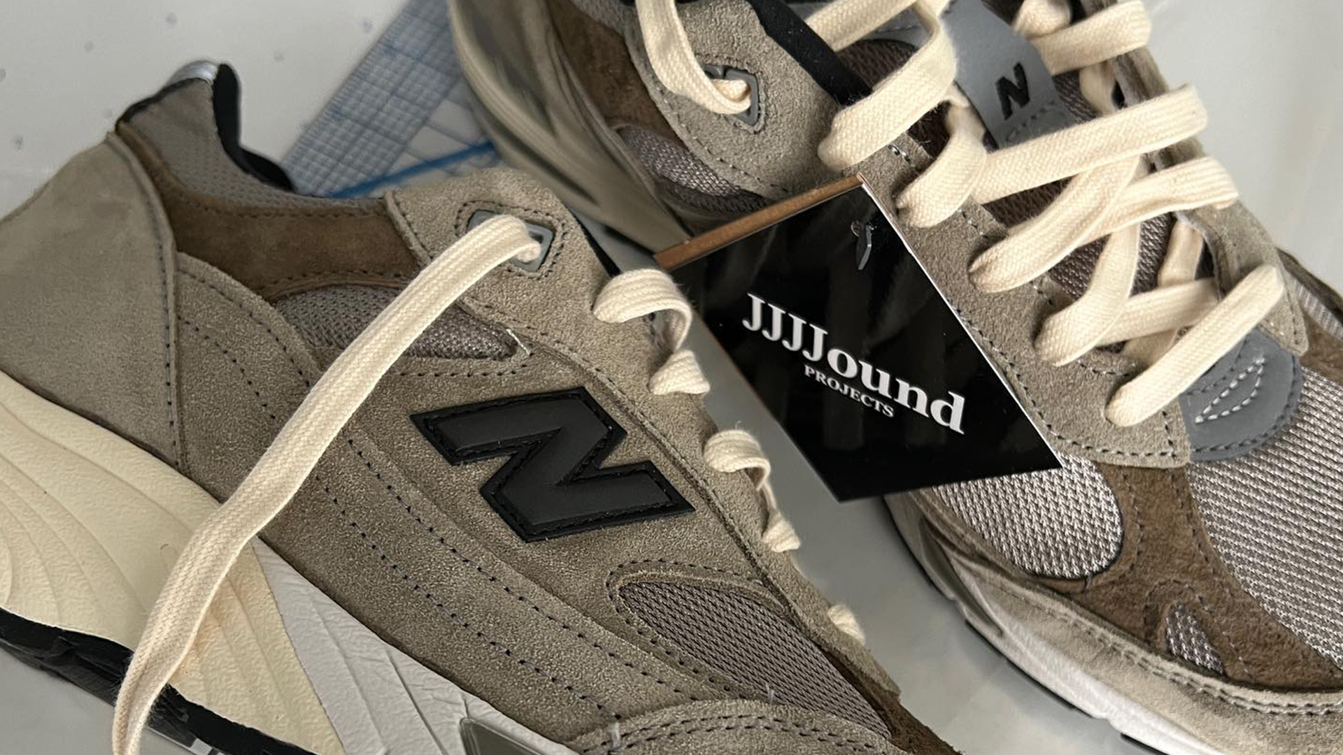 JJJJound x New Balance 991 Grey Brown