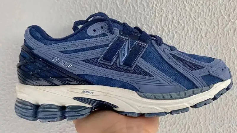 New Balance 1906R Navy Side 2
