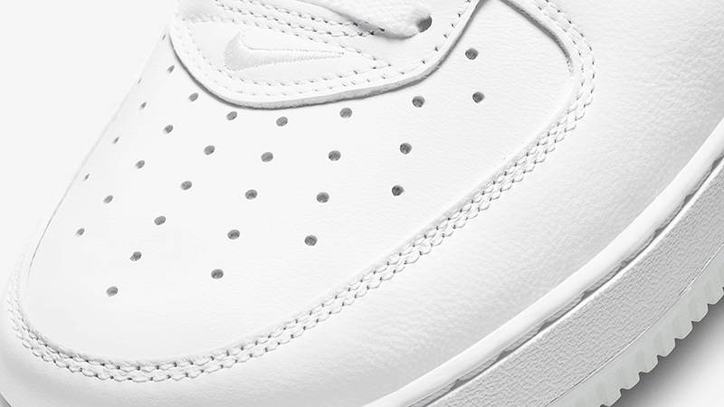Nike Air Force 1 Low Jewel Triple White FN5924-100 Detail
