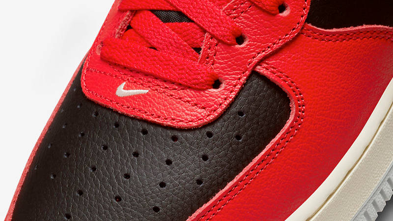 Nike Air Force 1 Mid Split Bred DZ2554-001 Detail