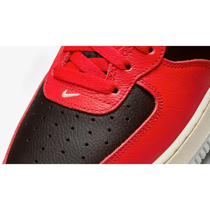 Nike Air Force 1 Mid Split Black Red