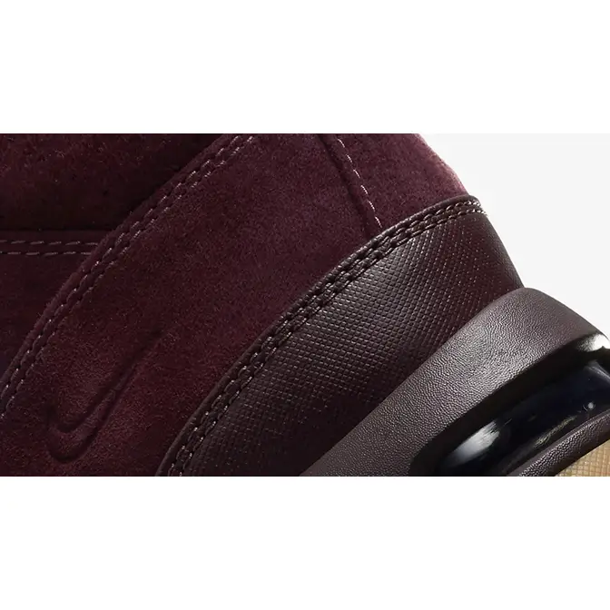 nike goadome burgundy