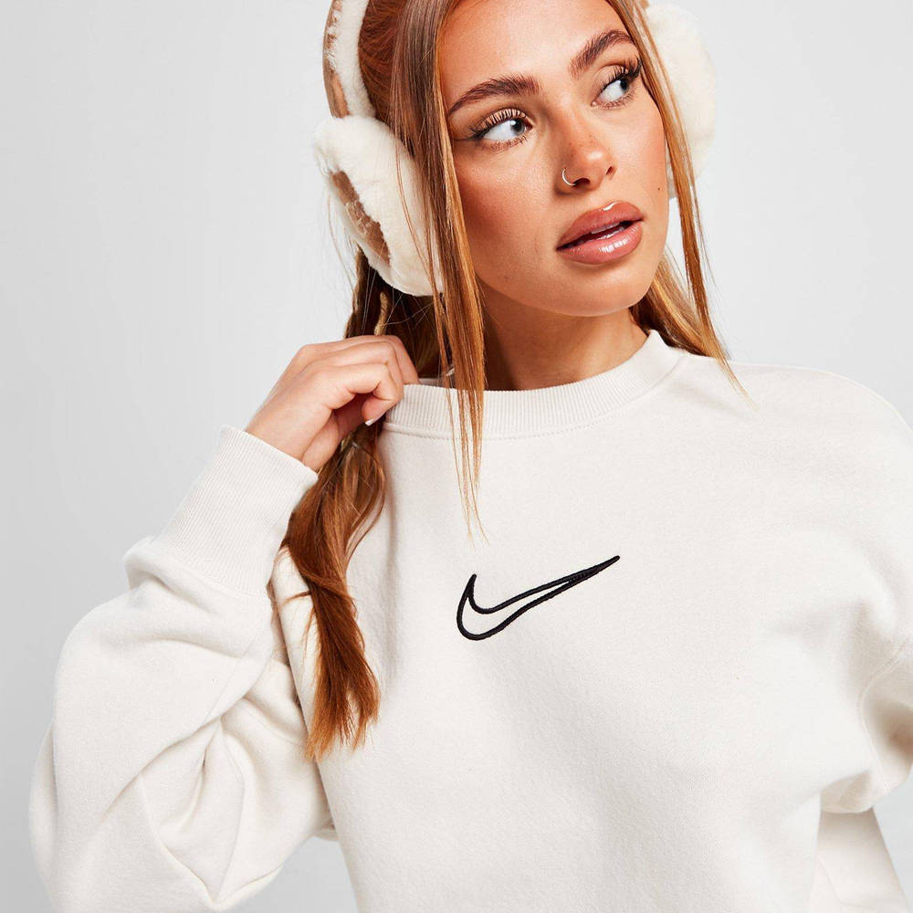 5x nike sweatshirts