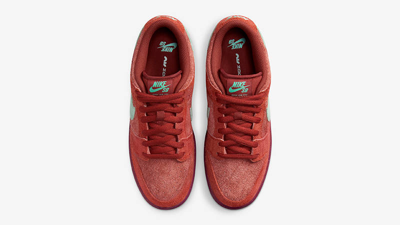 Nike SB Dunk Low Pro Mystic Red DV5429-601 Top