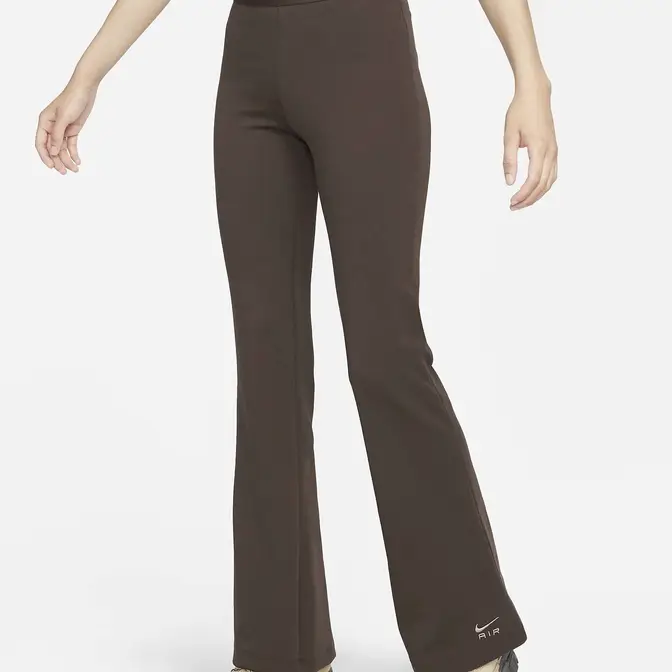 https://cms-cdn.thesolesupplier.co.uk/2023/01/nike-sportswear-air-high-rise-leggings-brown_w672_h672.jpg.webp