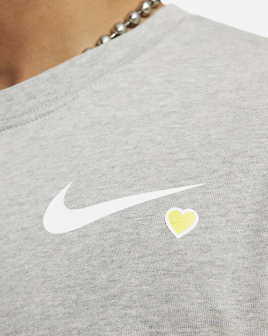 nike heart shirt