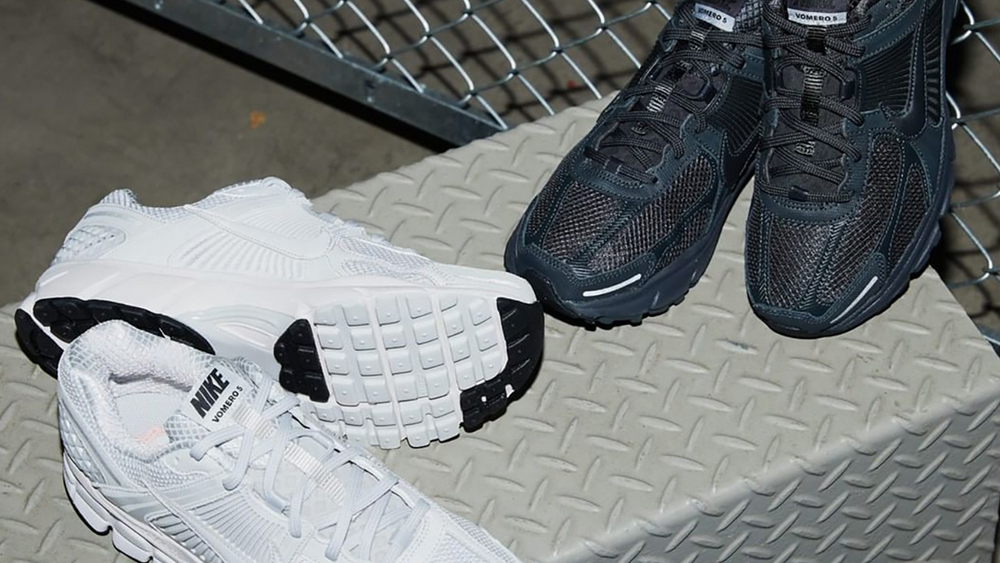 Nike’s Zoom Vomero 5 Rollout Races On With Ultra-Clean “Black” and “White” Colourways