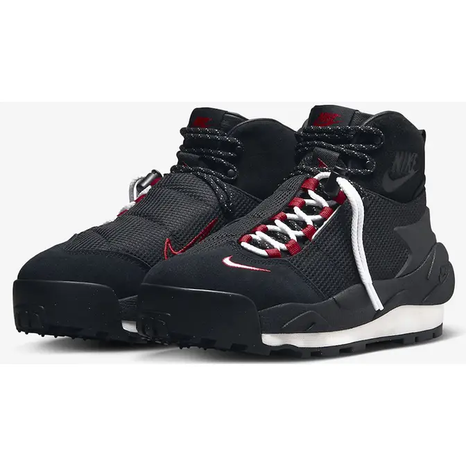 sacai x boots Nike Magmascape Black front