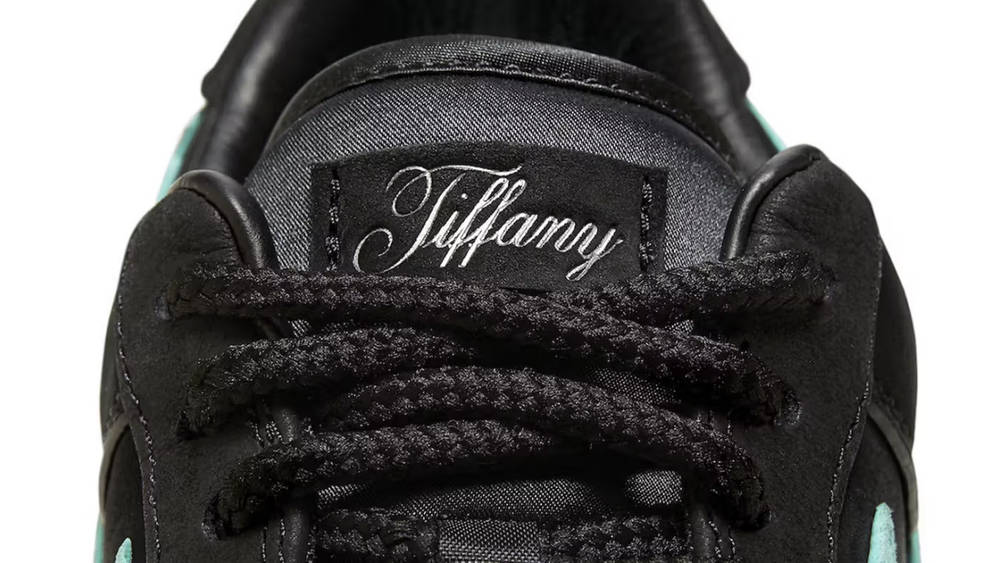 Tiffany x Nike 4