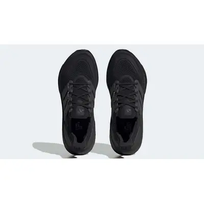 adidas self conscious x adidas collaboration and encore update Triple Black Middle
