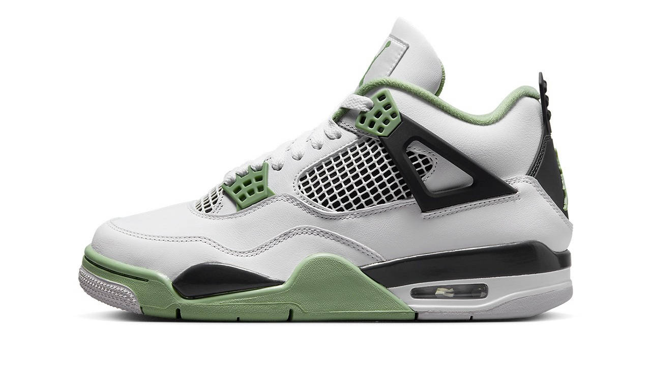 AJ4 Seafoam