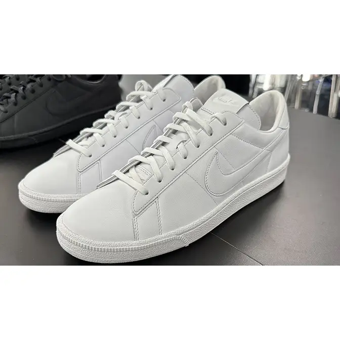 BLACK COMME des GARCONS x Collection Nike Tennis Classic White Side