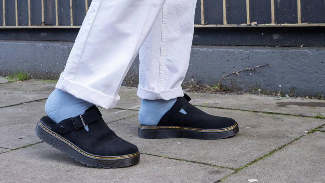 Dr. Martens Carlson Suede Mules Black | Where To Buy | 27410001