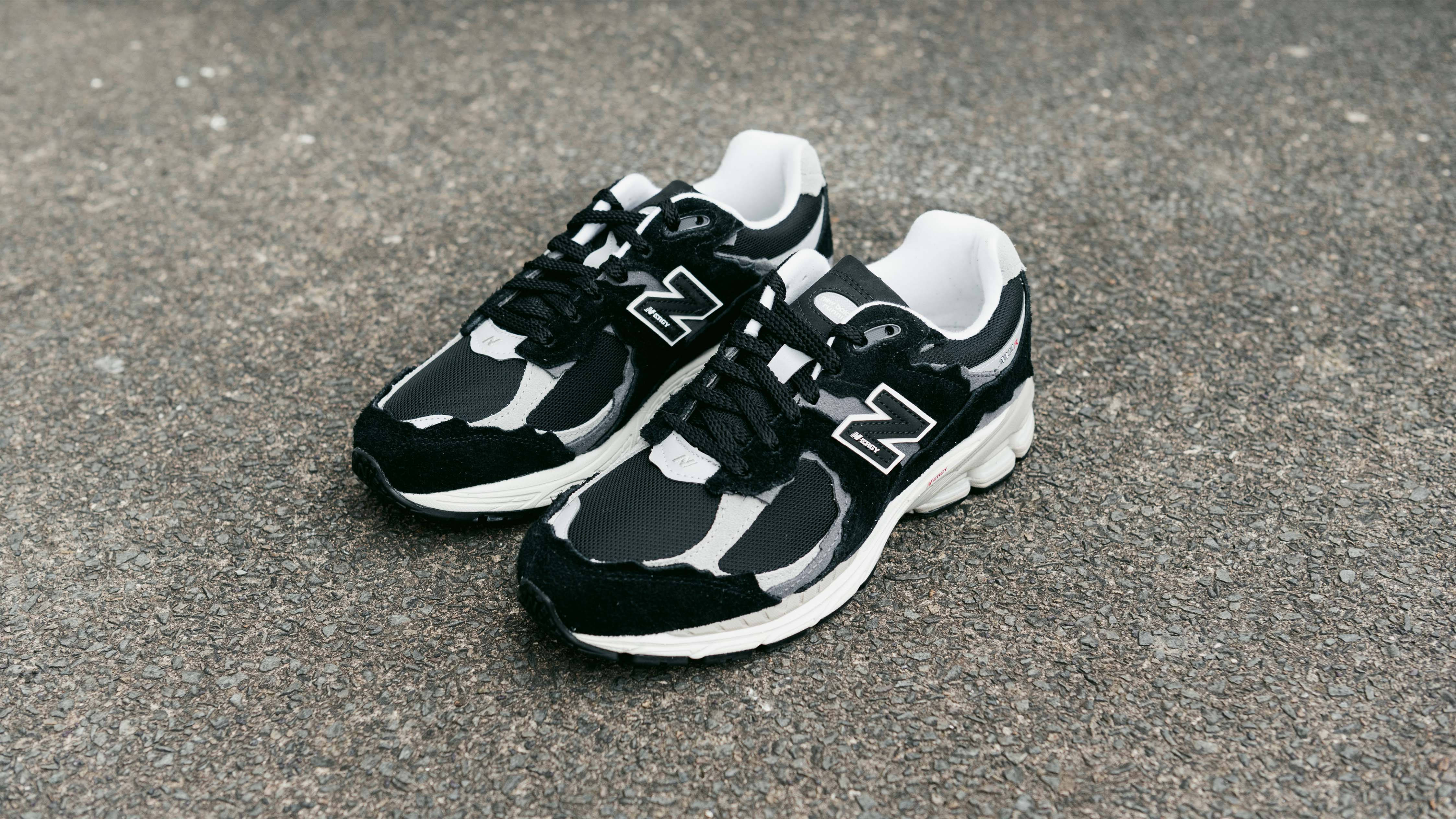 New Balance 2002R Protection Pack Black Grey