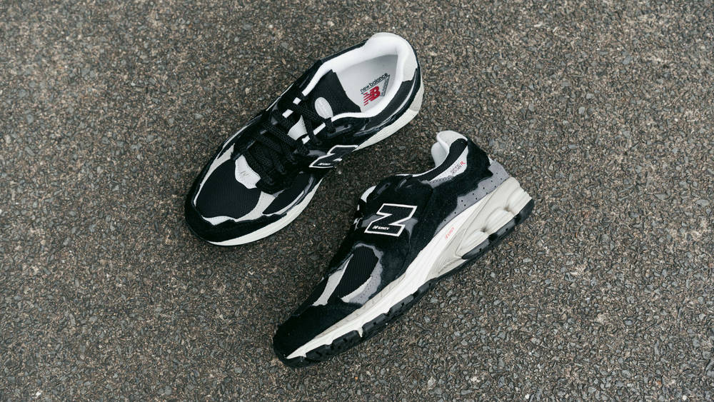 New Balance 2002R Protection Pack Black Grey