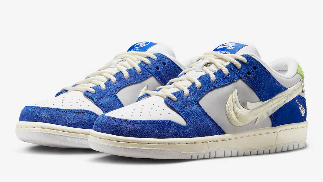 Fly Streetwear x Nike SB Dunk Low Blue DQ5130-400 Side