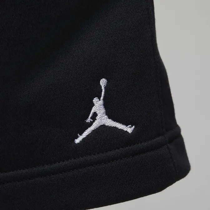 Nikes Air Jordan Bordeaux 1 Arrives in a Wintry "Blue Chill" Shade Blsck Closeup