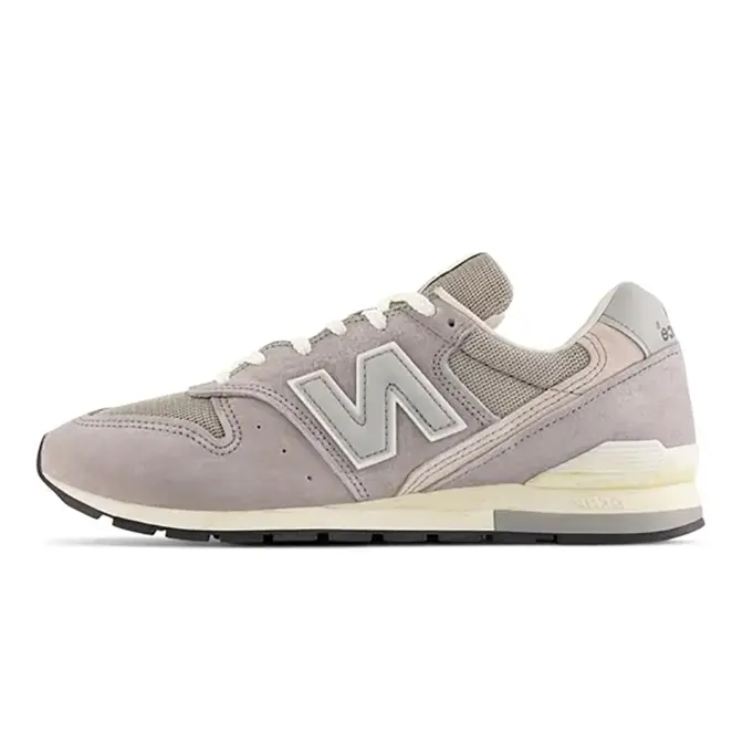 New Balance 990v6 Surfaces in Grey and Navy CM996HJ2