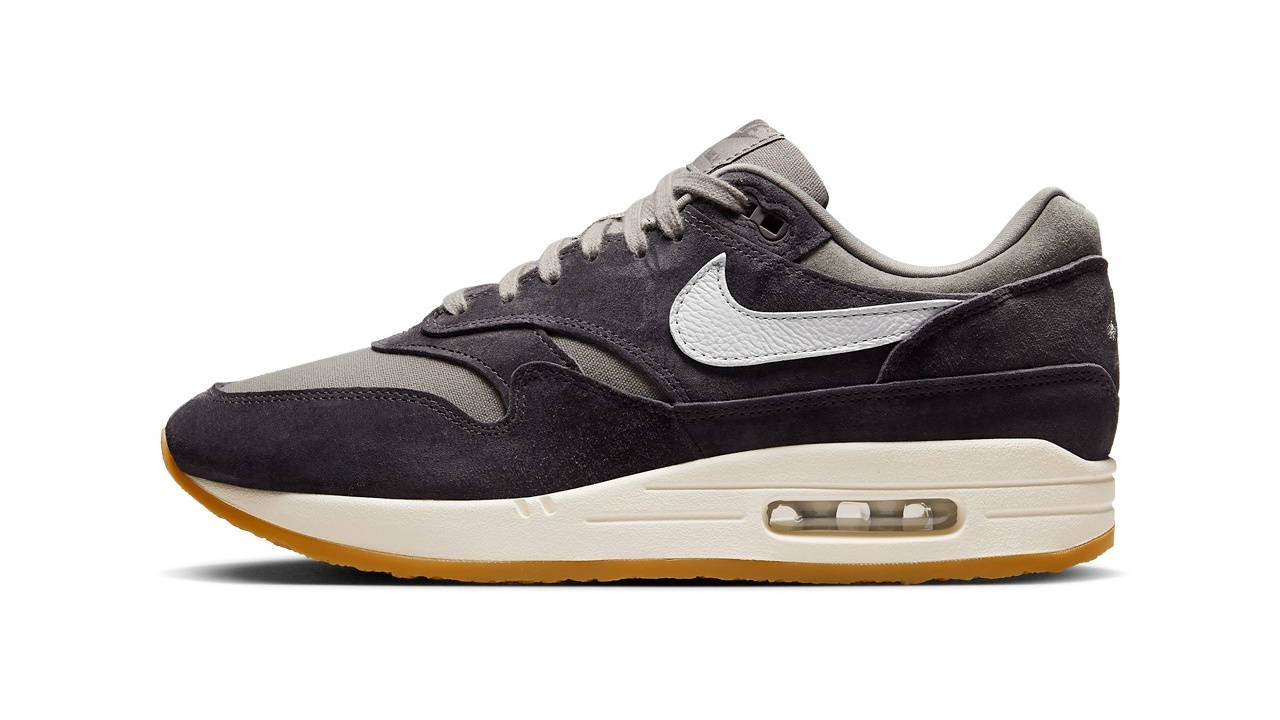 Nike AM1 Crepe 1